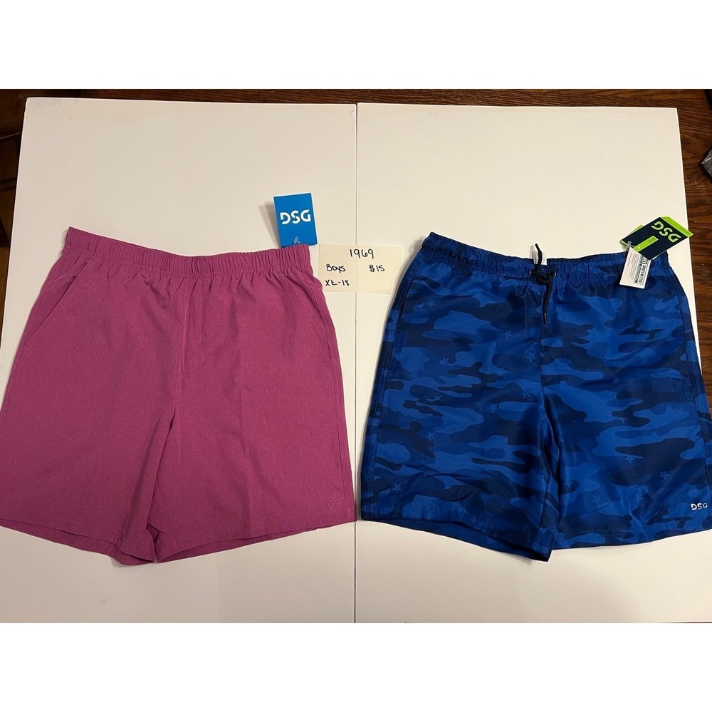 Boys‎ size 18 shorts (1969)